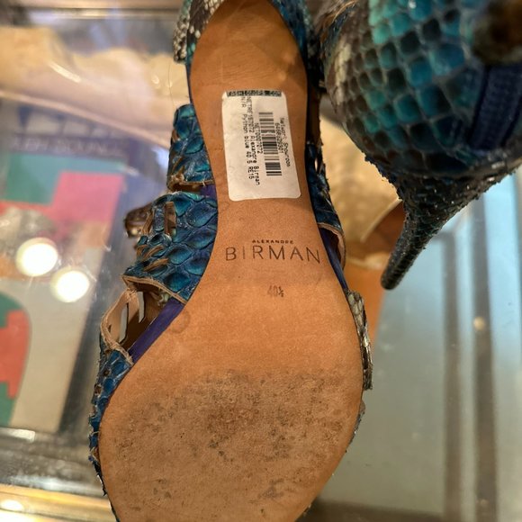 Alexandre Birman Laser Cut Python Booties - Picture 4 of 4